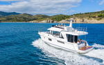 beneteau-swift-trawler-41-fly-2